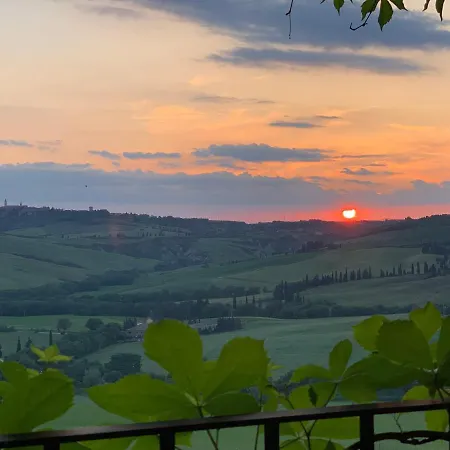 Holiday home Podere Fontebernardi Casa Con Vista Su Pienza